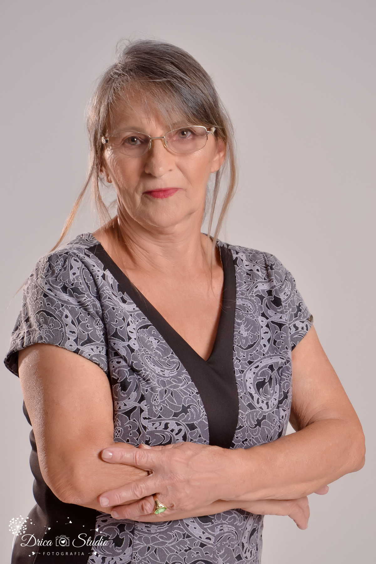 Mulher madura - Ensaio mulher - fotografia - fotos em studio -  fotos de mulheres mais velhas - ensaios fotográficos - guerreira - mulher de força - drica studio fotografias - xinguara - Pará