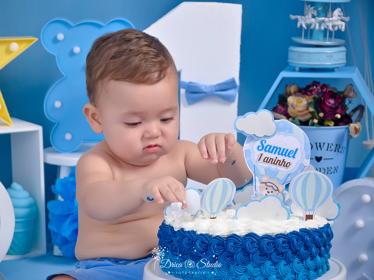 Drica Studio - drica studio fotografias - ensaio infantil - ensaio fotografico infantil - acompanhamento - acompanhamento mensal - foto studio - smash the cake - smash the cake masculino - foto bebe - destruindo bolo - smash urso baloeiro - xinguara-Pa
