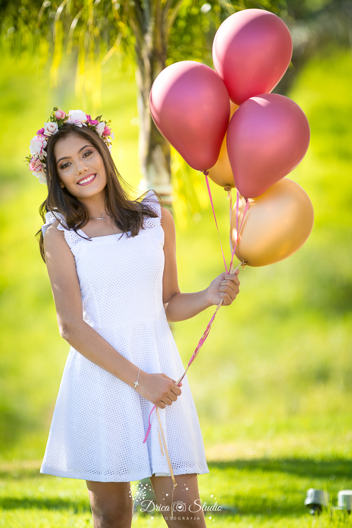 book 15 anos - ensaio 15 anos - ensaio externo - externo 15 anos- fotografo de 15 anos- fotografa de 15 anos - ensaio fotografico - ensaio fotografico 15 anos- fotografia - debutante - fotos com baloes - fotografa em xinguara -fotografo em xinguara - Pará