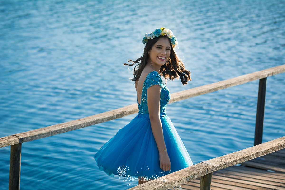 book 15 anos - ensaio 15 anos - ensaio externo - externo 15 anos- fotografo de 15 anos- fotografa de 15 anos - ensaio fotografico - ensaio fotografico 15 anos- fotografia - debutante -lago -foto lago- fotografa em xinguara -fotografo em xinguara - Pará