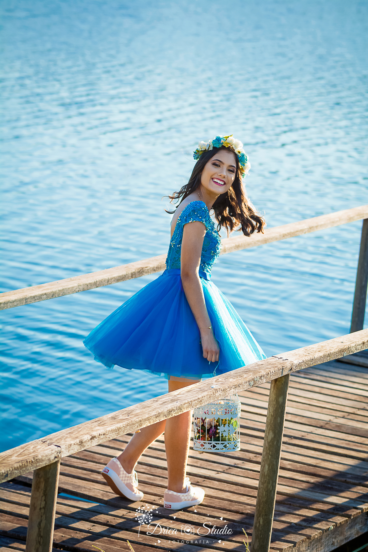 book 15 anos - ensaio 15 anos - ensaio externo - externo 15 anos- fotografo de 15 anos- fotografa de 15 anos - ensaio fotografico - ensaio fotografico 15 anos- fotografia - debutante -lago -foto lago- fotografa em xinguara -fotografo em xinguara - Pará 