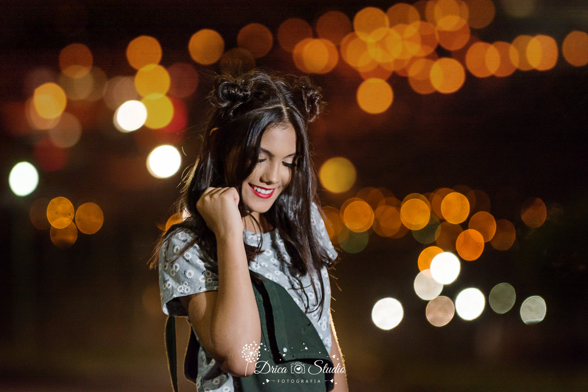 book 15 anos -ensaio 15 anos -ensaio externo 
fotografo de 15 anos- fotografa de 15 anos - ensaio fotografico -ensaio-ensaio noturno- foto com luzes- led- fotografico 15 anos- fotografia - debutante- fotografa em xinguara -fotografo em xinguara- Pará 