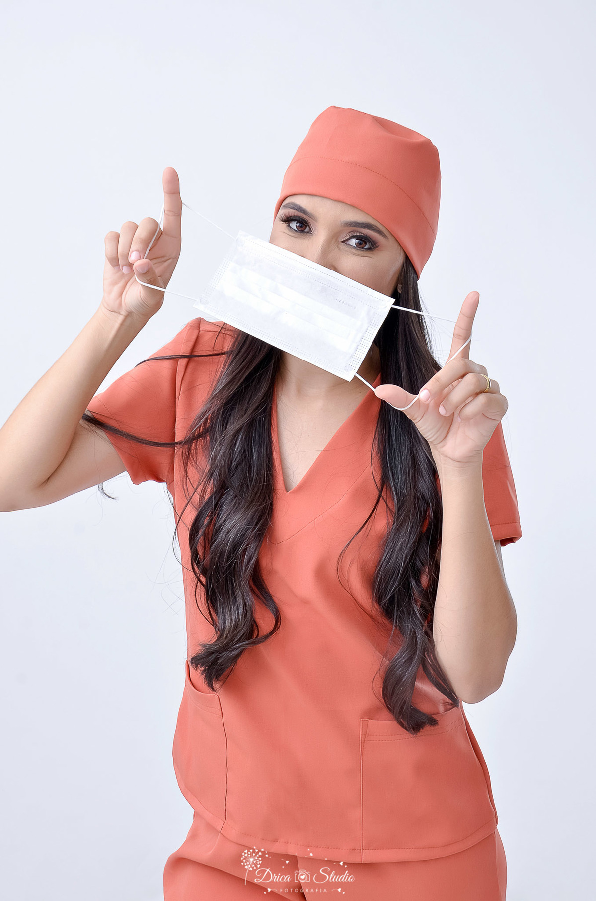 foto perfil profissional - foto studio - foto odontologia - retrato corporativo - foto profissional - ensaio profissional - perfil profissional - drica studio - drica studio fotografias - fotografa xinguara Pa - fotografo xinguara - xinguara - pará