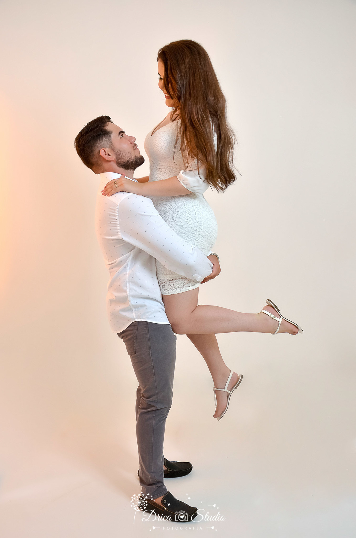 Ensaio casal - pre wedding - Studio - ensaio fotográfico casal - ensaio casal em studio - fotografo profissional de casal - fotografo casamento - fotografia casamento - noivado-  eu disse sim - drica studio fotografias - xinguara - pará