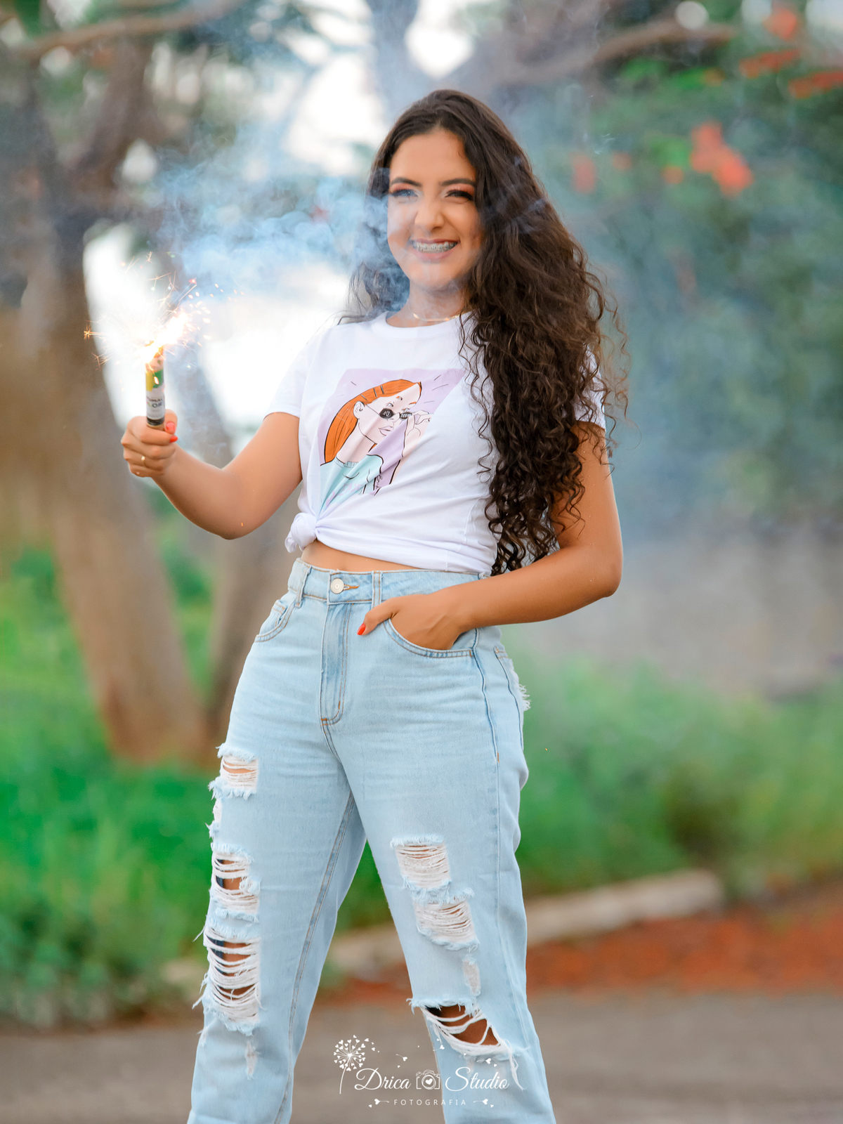 15 anos - Vestido - importante - mundo rosa - debutante - festa - dia magico - menina mulher - fogos - princesa - debutando - crescimento - juventude - Drica studio - Xinguara - Pará - fotografia 