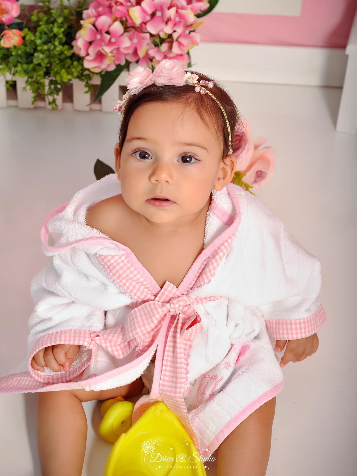 Cenário - Sessão de fotos - meu mundo rosa - banheira - banho divertido - fotos de bebês banhando - hora do banho - infantil - ideias criativas de cenários - Xinguara - Pará - Drica studio 