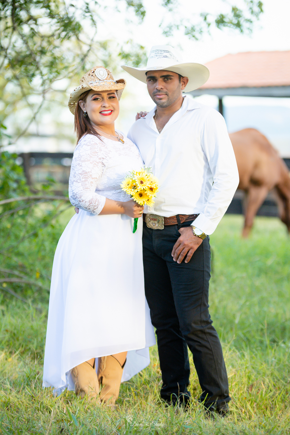 casamento - união - matrimônio - enlace - consórcio - casório - fotos de casamentou country- esposo - noivo - noiva - marido - companheiro - padrinho - nubente - senhora - Drica Studio - fotografia - Xinguara - Pará 