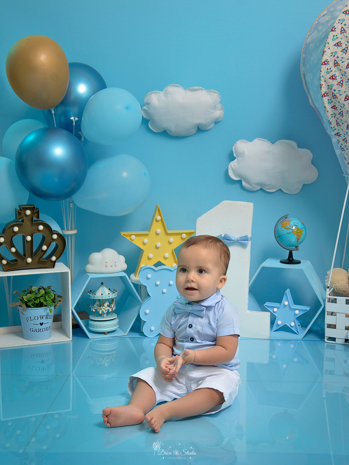 Smahs de cake - príncipe - menino - fofo - fotos infantis - cenário - meu mundo azul - meu primeiro aninho - 1 ano - balão - diversão - azul - fotos - fotografia - Xinguara - Pará - estrela