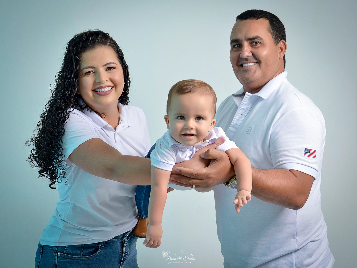 Smahs de cake - príncipe - menino - fofo - fotos infantis - cenário - meu mundo azul - meu primeiro aninho - 1 ano - balão - diversão - azul - fotos - fotografia - Xinguara - Pará - família 