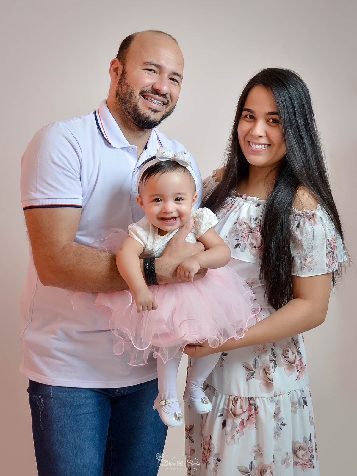 Smash de cake - aniversário - rosa - cenário - menina - princesa - jardim - flores - meu mundo rosa - 1 ano - meu primeiro aninho - banho - banheira - Xinguara - Drica studio - fotografia - Pará
