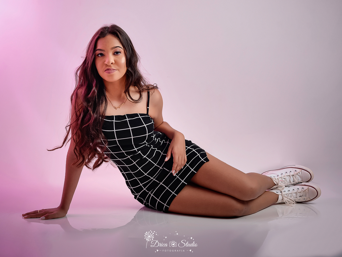 fotos de 15 anos - fotos de 15 anos em estúdio - fotos de 15 anos em família - fotos de aniversário - fotos profissionais de 15 anos - fotos em família - fotos em estúdio - Xinguara - Pará - Drica studio 