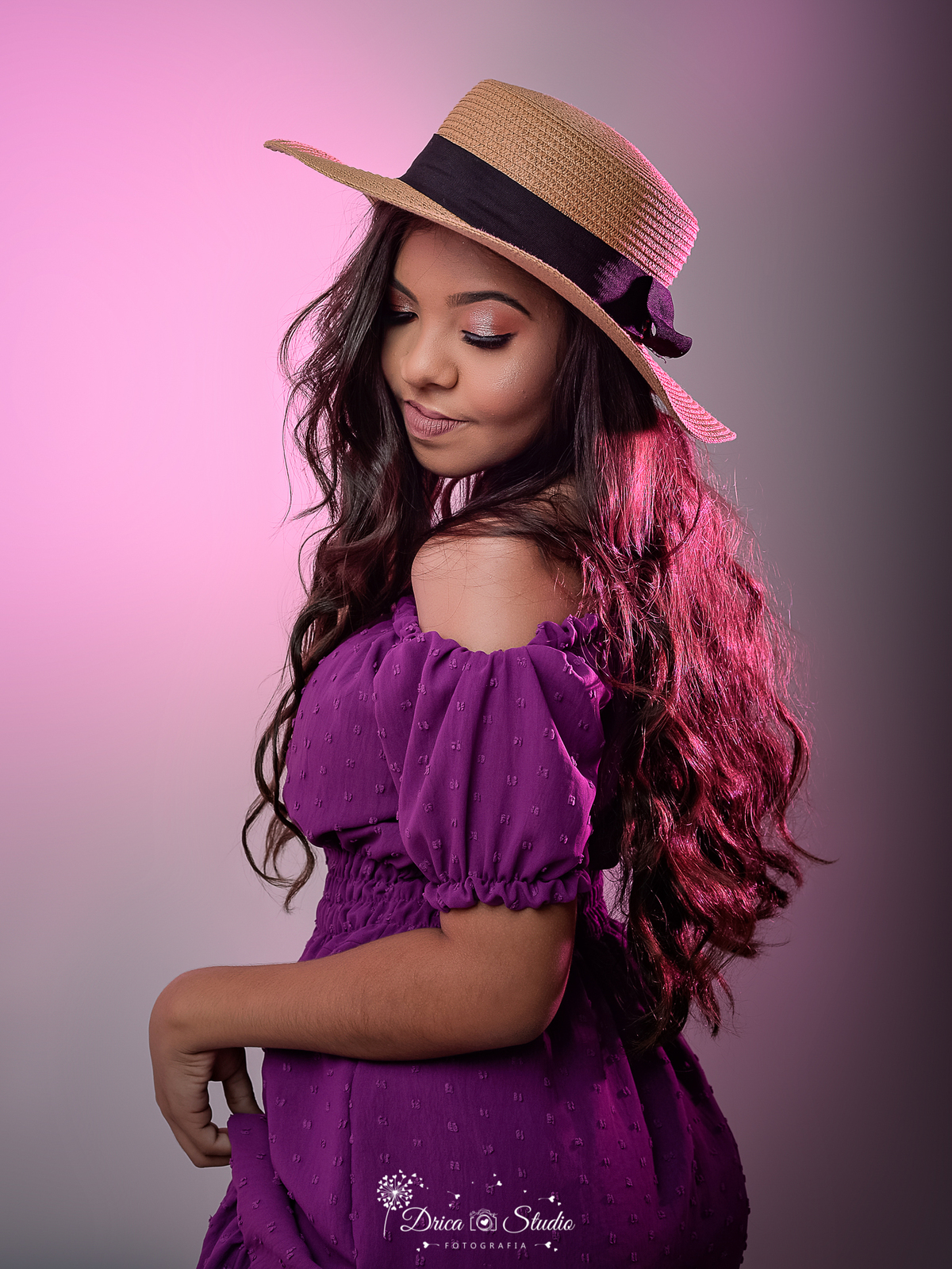 fotos de 15 anos - fotos de 15 anos em estúdio - fotos de 15 anos em família - fotos de aniversário - fotos profissionais de 15 anos - fotos em família - fotos em estúdio - Xinguara - Pará - Drica studio 