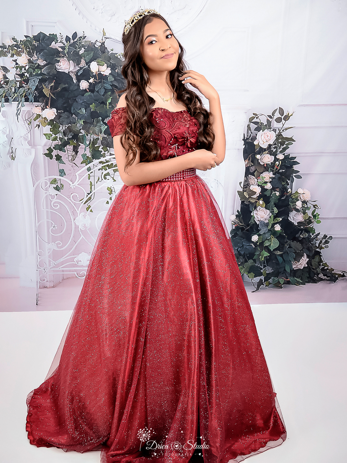 fotos de 15 anos - fotos de 15 anos em estúdio - fotos de 15 anos em família - fotos de aniversário - fotos profissionais de 15 anos - fotos em família - fotos em estúdio - Xinguara - Pará - Drica studio 