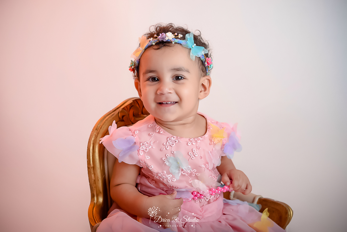 smash de cake - jardim encantado - fotos em cenário infantil - fotos em estúdio - meu mundo rosa - fotos 1 ano - tema de aniversario - fotos infantis - menina - cenário de borboleta - Drica stúdio - Xinguara - Pará