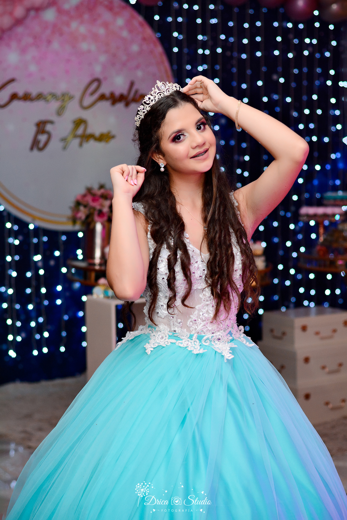 Aniversário - fotos 15 anos - fotos externas - fotos de aniversário - debutante - fotos de debutantes - fotos decoração de aniversário - vestidos de debutantes - fotos profissionais - Drica studio - Xinguara - Pará - menina mulher