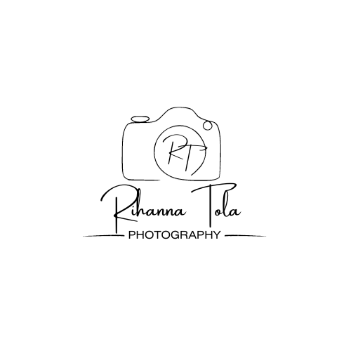 Logotipo de Rihanna Tola