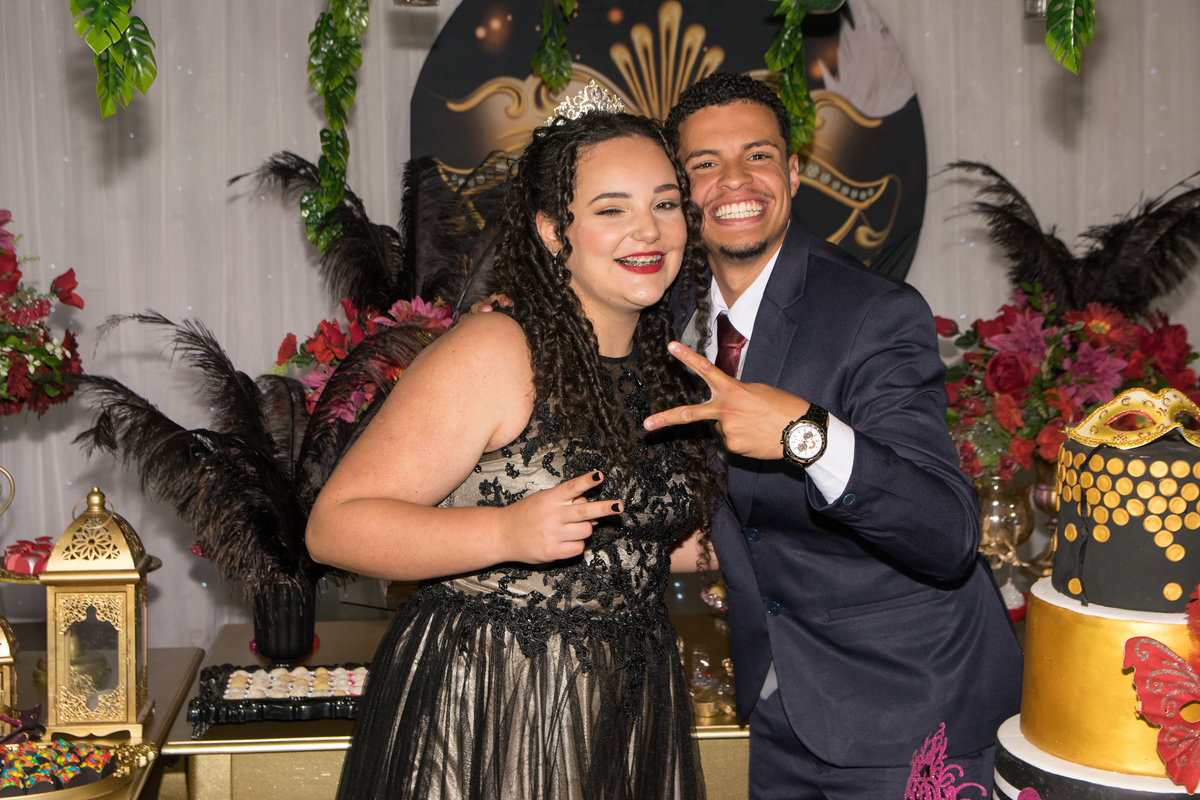 #mauricioborgesfotografia #festadexvanos #festademenina #festafeminina #petropolisrj #photography #mundodafotografia #sweetfifteen 
#photo #letsphoto #casaraoeventospetropolis 