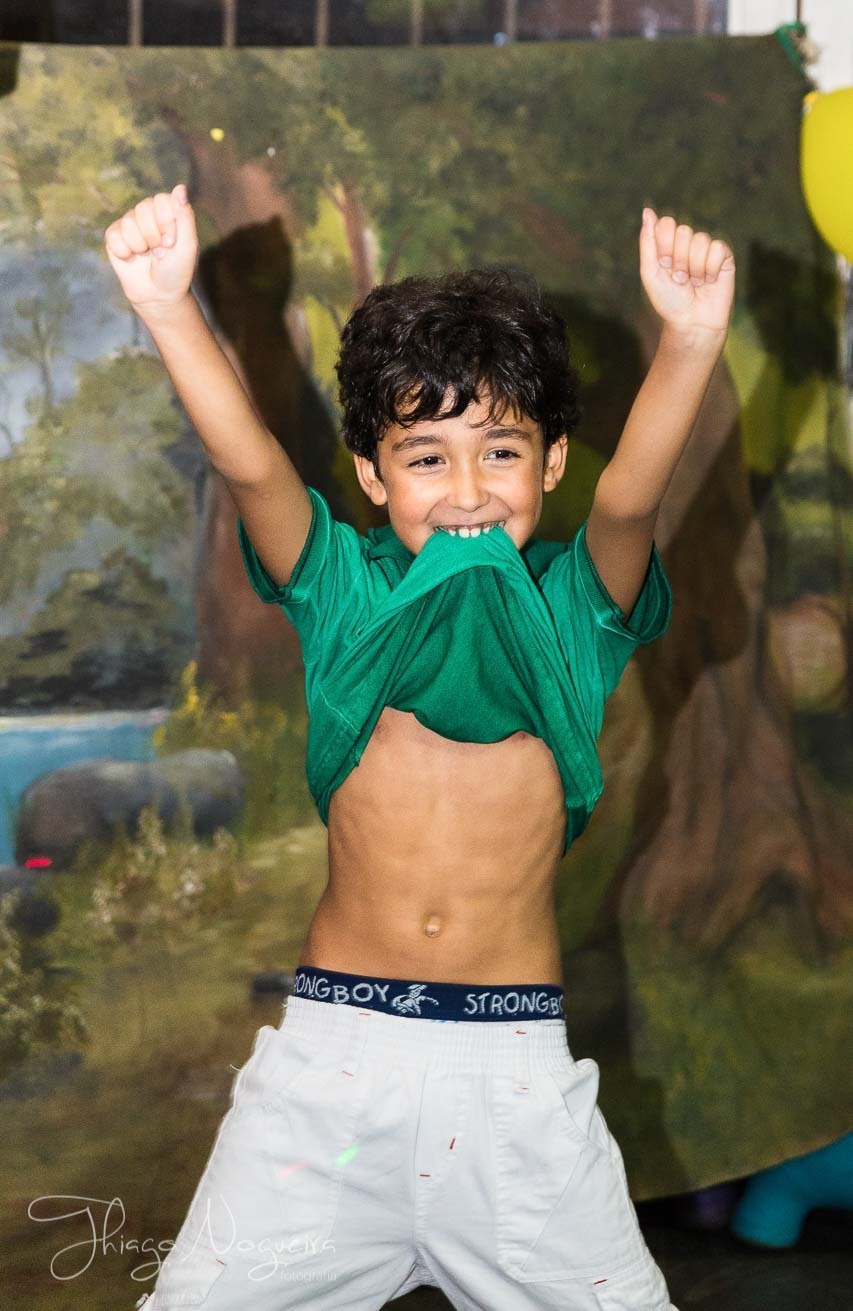 Aniversário-infantil-criança-festa-de-aniversário-de-criança-bnh-são-sebastião-petropolis-rj-salão-de-festas-fotografia-thiago-nogueira-fotografia-mauricio-borges-fotografia
