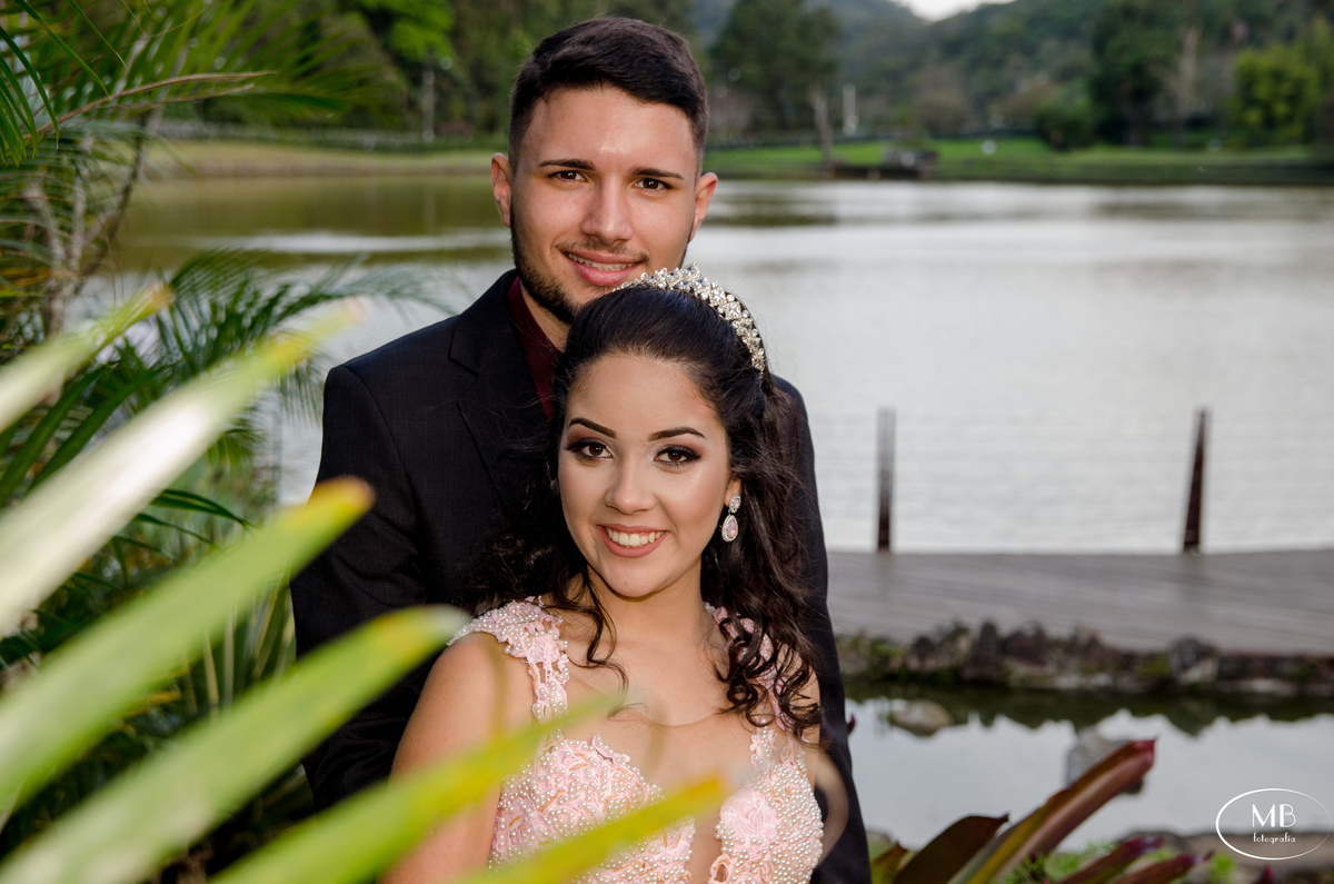 churrascaria-petropolis-rj-errejota-mauricioborgesfotografia-casamentocivil-fotosdecasamento-bride-wedding-party-alianças-cartório-noivos-noivado-festadecasamento