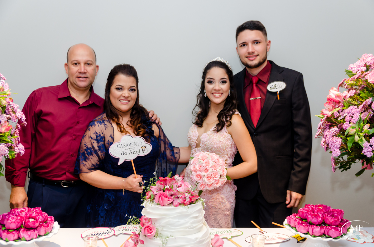 churrascaria-petropolis-rj-errejota-mauricioborgesfotografia-casamentocivil-fotosdecasamento-bride-wedding-party-alianças-cartório-noivos-noivado-festadecasamento