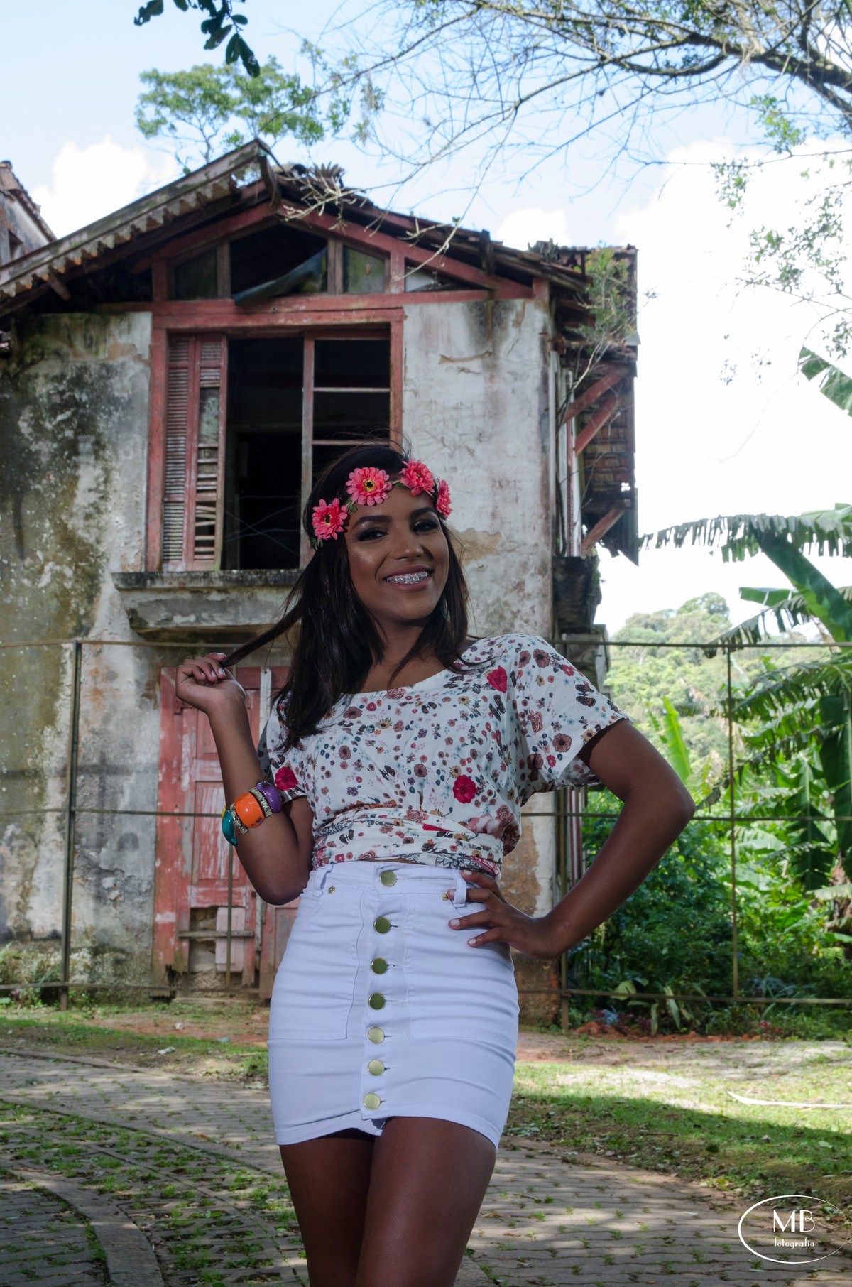 Parqueipirange-Petrópolis-ensaiofeminino-mauricioborgesfotografia-ensaioexterno-ensaiomenina-casaantiga-meninamorena-errejota-museuimperial-ruaipiranga