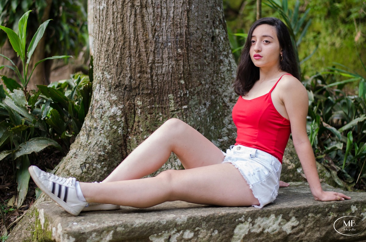 ensaiofeminino-ensiomenina-ensaioexternofeminino-museuimperialpetropolis-mauricioborgesfotografia-fotografia-photografy-nikon-fotosdeadolescente-