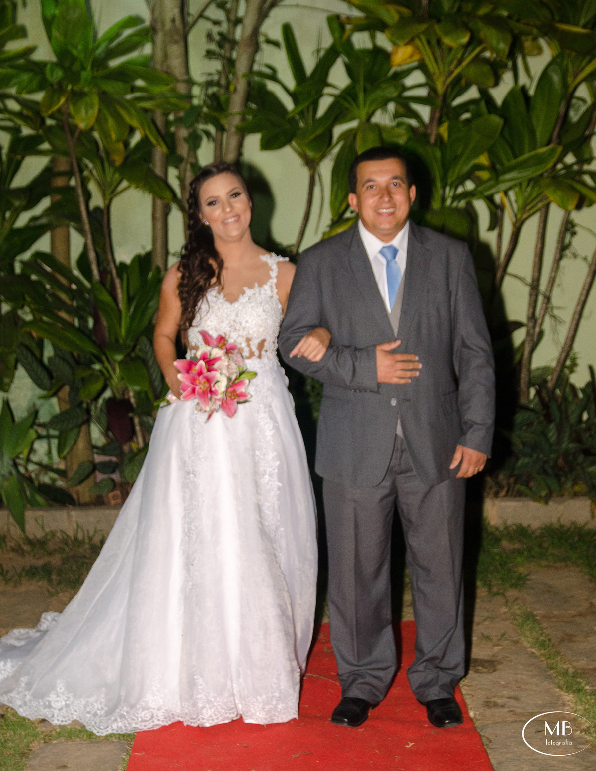 Wedding-photography-Petropolis-RJ-errejota-mauricioborgesfotografia-itaipava-bride-weddingdress-behappy-eudissesim-noivos-casamento-noivado-felizesparasempre