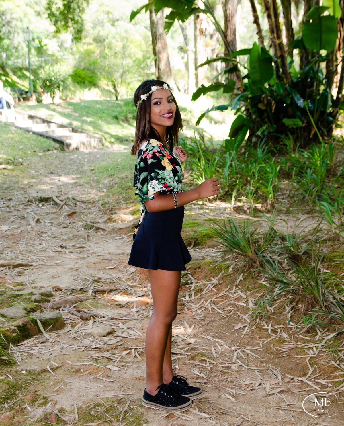 ensaiofeminino-ensaiomenina-petropolis-rj-errejota-parquecremerie-ensaio-moda-fotografia-mauricioborgesfotografia-revelação-adolescente-photography-brazilianmodel-modelo-girl-