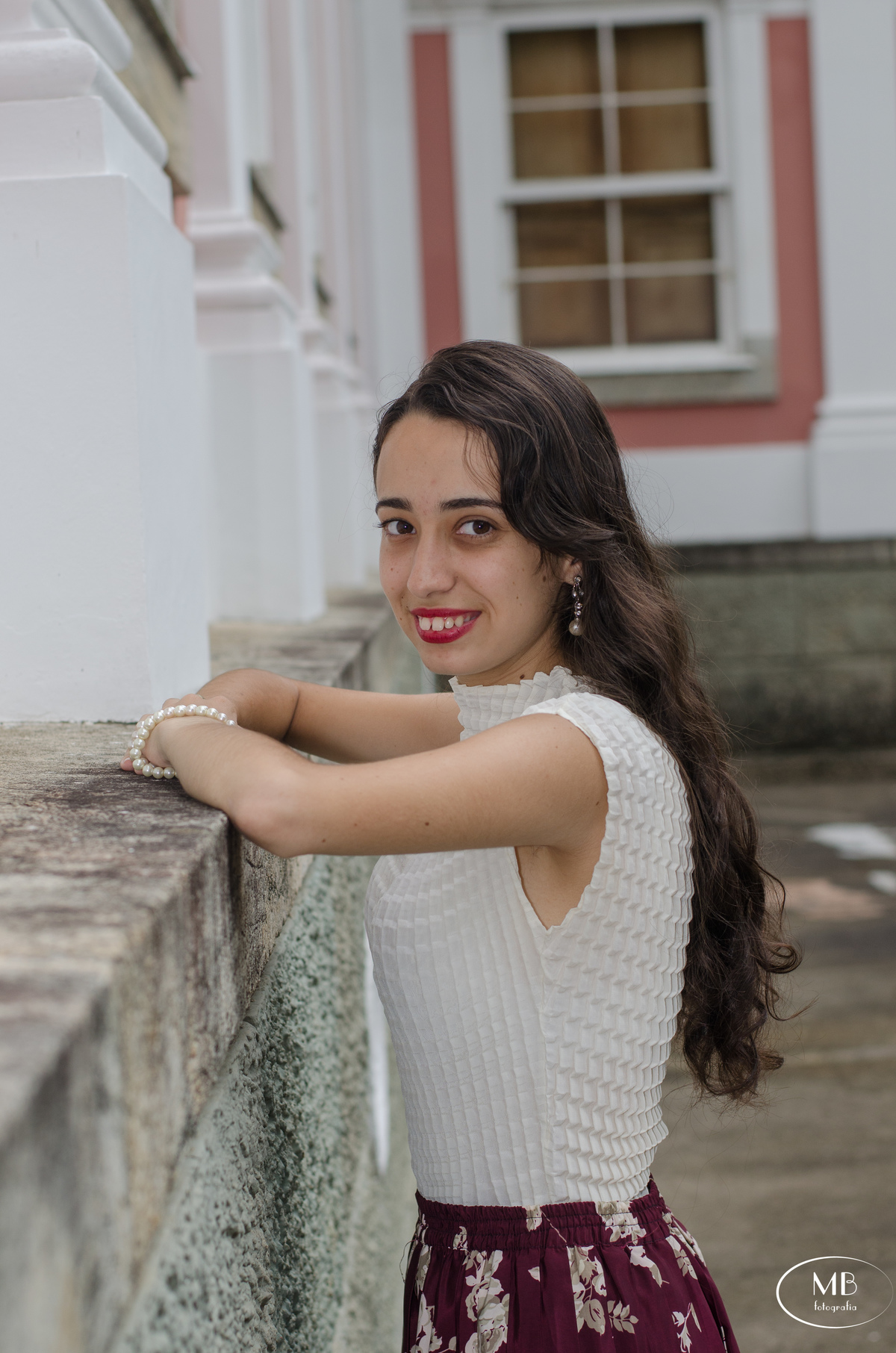 fotografiafeminina-ensaiofeminino-ensaioirmãs-ensaio-fotografiafeminina-photography-photos-photographerforrent-imagensexternas-mauricioborgesfotografia-petropolis-rj-museuimperialdepetropolis-jardins-casamento-noivado-formatura-festa-fotografiaexterna-