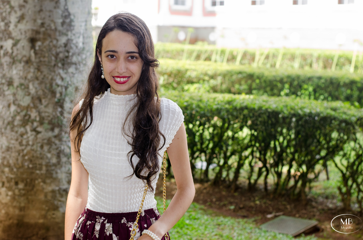fotografiafeminina-ensaiofeminino-ensaioirmãs-ensaio-fotografiafeminina-photography-photos-photographerforrent-imagensexternas-mauricioborgesfotografia-petropolis-rj-museuimperialdepetropolis-jardins-casamento-noivado-formatura-festa-fotografiaexterna-