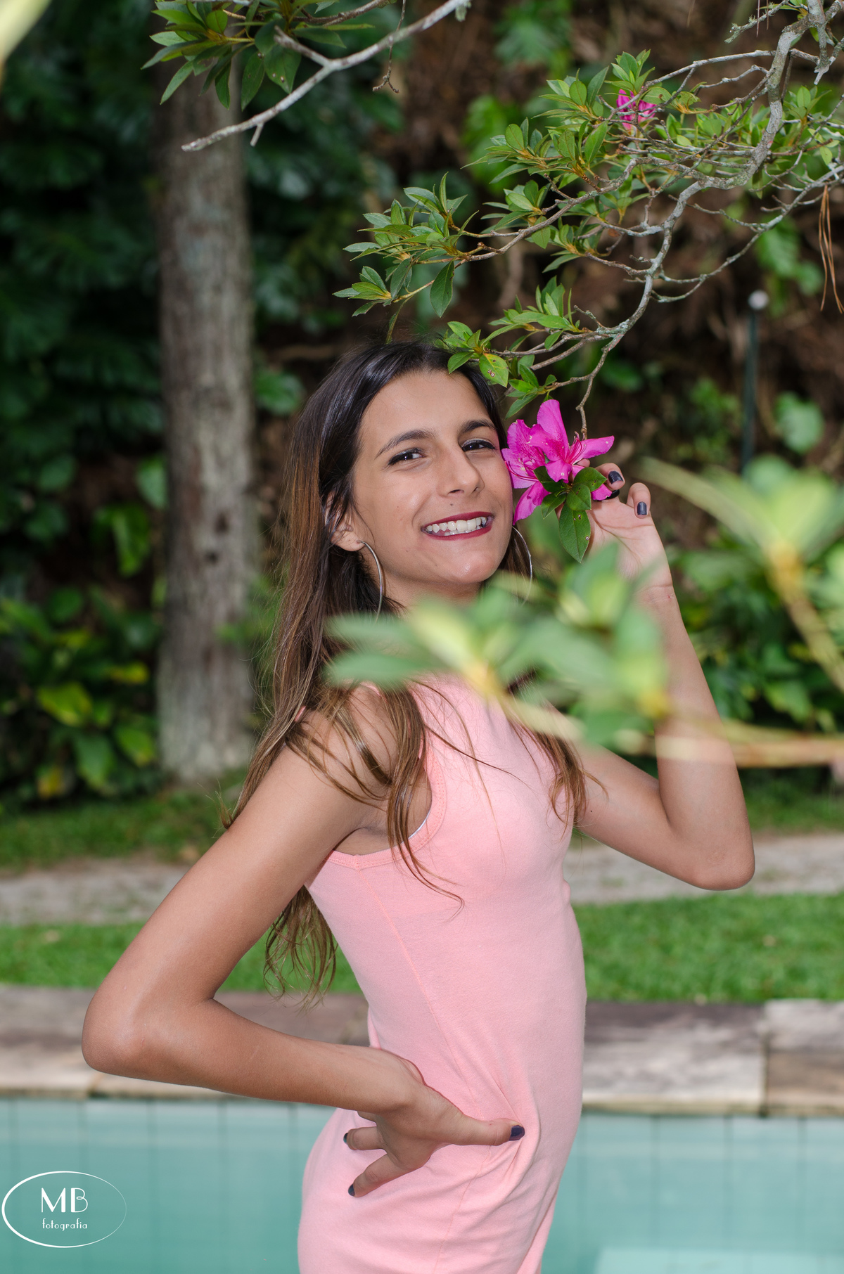 mauricioorgesfotografia-photography-photographerforrent-petropolis-rj-errejota-modelo-ensaioadolescente-ensaiofemininoexterno-bairroindependência-casacompiscina-meninasdebutantes-externo-externas-fotos-casamento-wedding-fotografodecasamento-