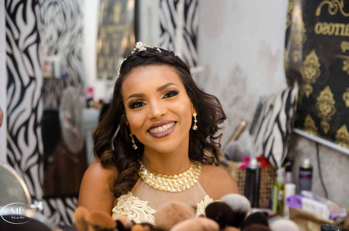 fotografia-debutante-15anos-festadequinze anos-petropolis-rj-errejota-fotografiafeminiana-ensaiosfemininos-photography-photographerforrent-casamentonaserra-salãodefestas-maquiagem-cortedecabelo-makingof-noivas-hairdesigner-mauricioborgesfotografia