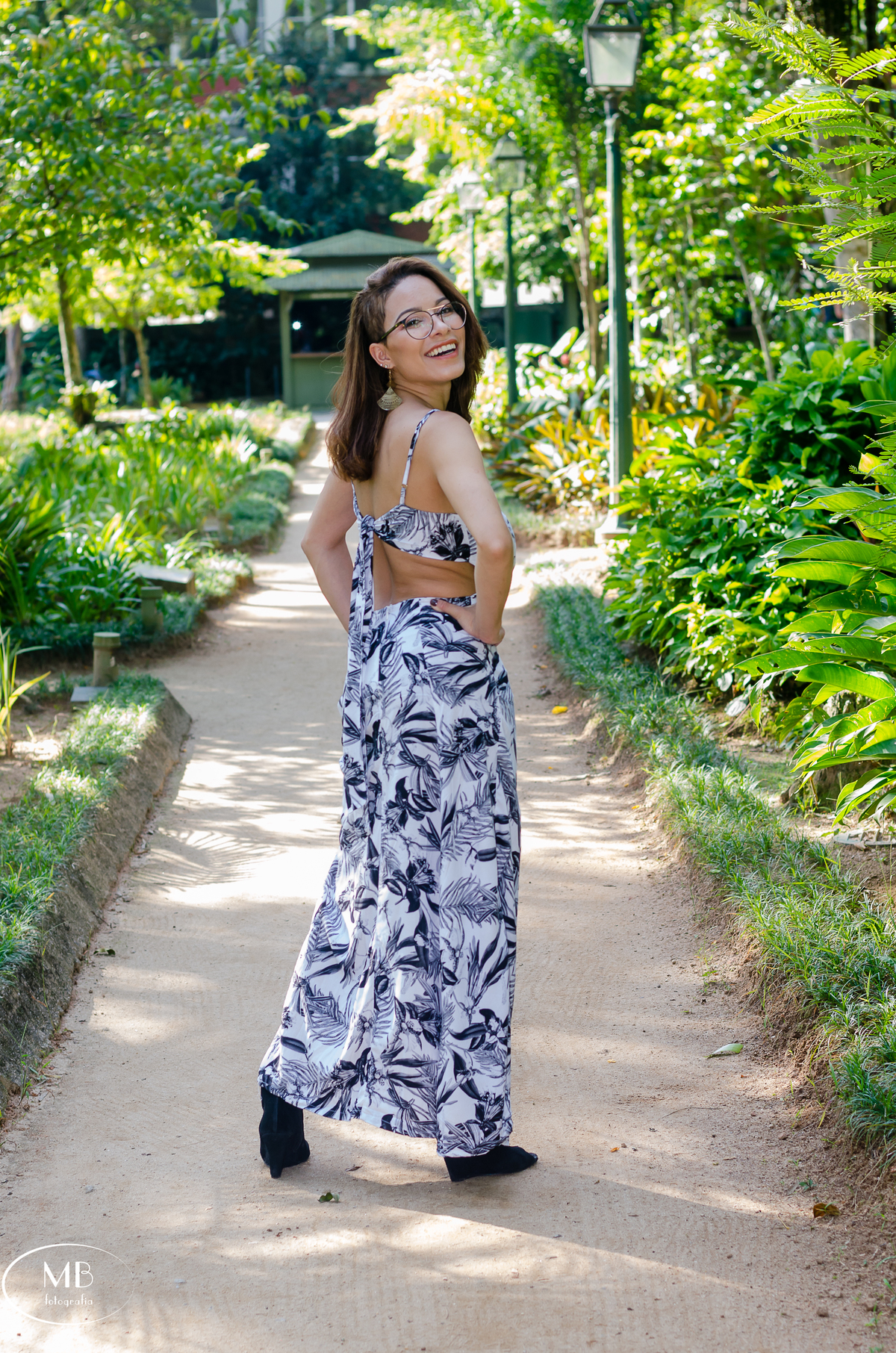 ensaiofeminino-fotografia-photographerforrent-petropolis-rj-museuimperial-jardins-fotos-casamentonaserra-noivado-cosplay-cosplayer-annaspindola-fotografiaporfotografar-mulher-belamulher-modapetropolis-ruatereza-mauricioborgesfotografia-fotografodealuguel