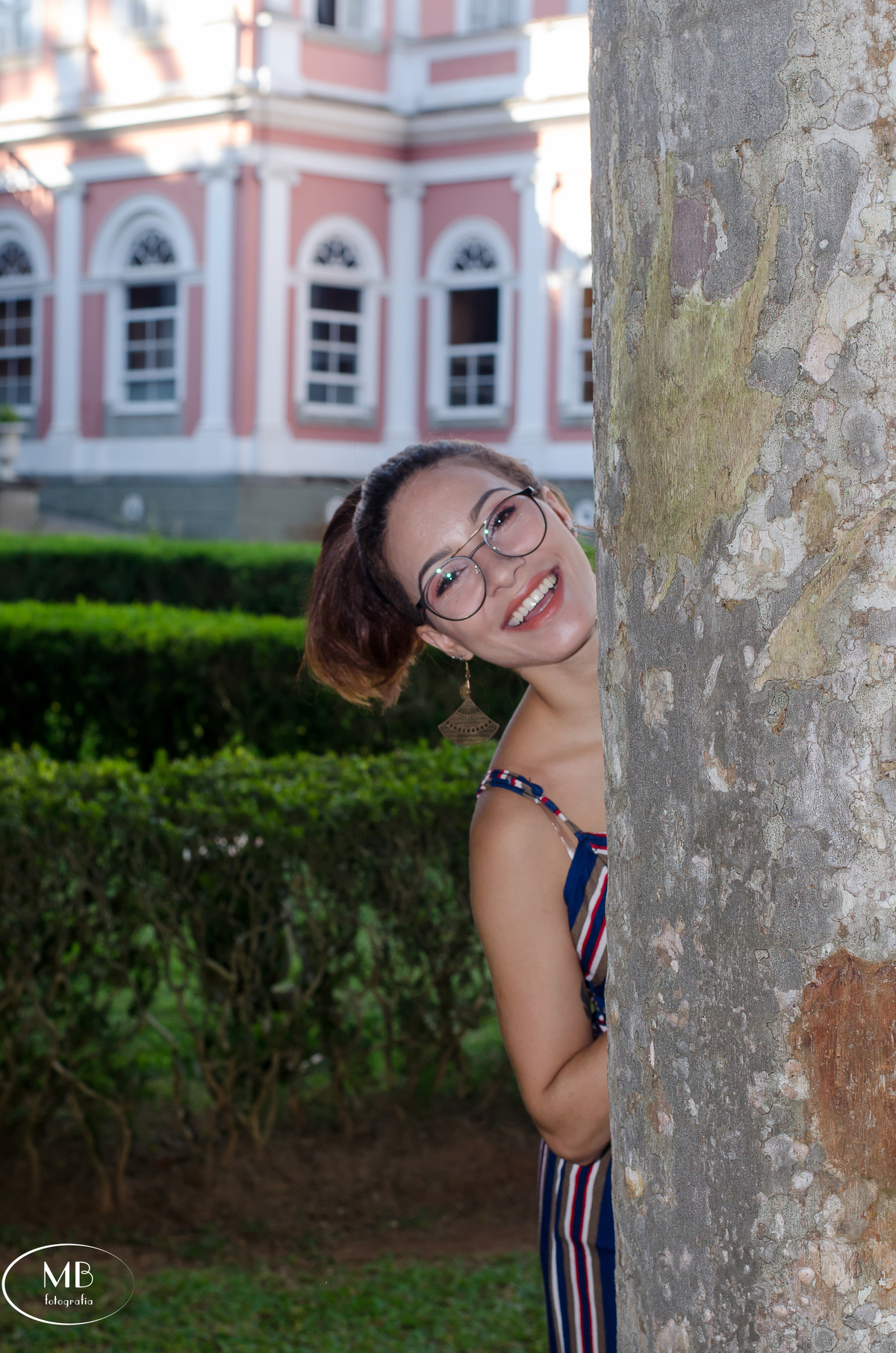 ensaiofeminino-fotografia-photographerforrent-petropolis-rj-museuimperial-jardins-fotos-casamentonaserra-noivado-cosplay-cosplayer-annaspindola-fotografiaporfotografar-mulher-belamulher-modapetropolis-ruatereza-mauricioborgesfotografia-fotografodealuguel