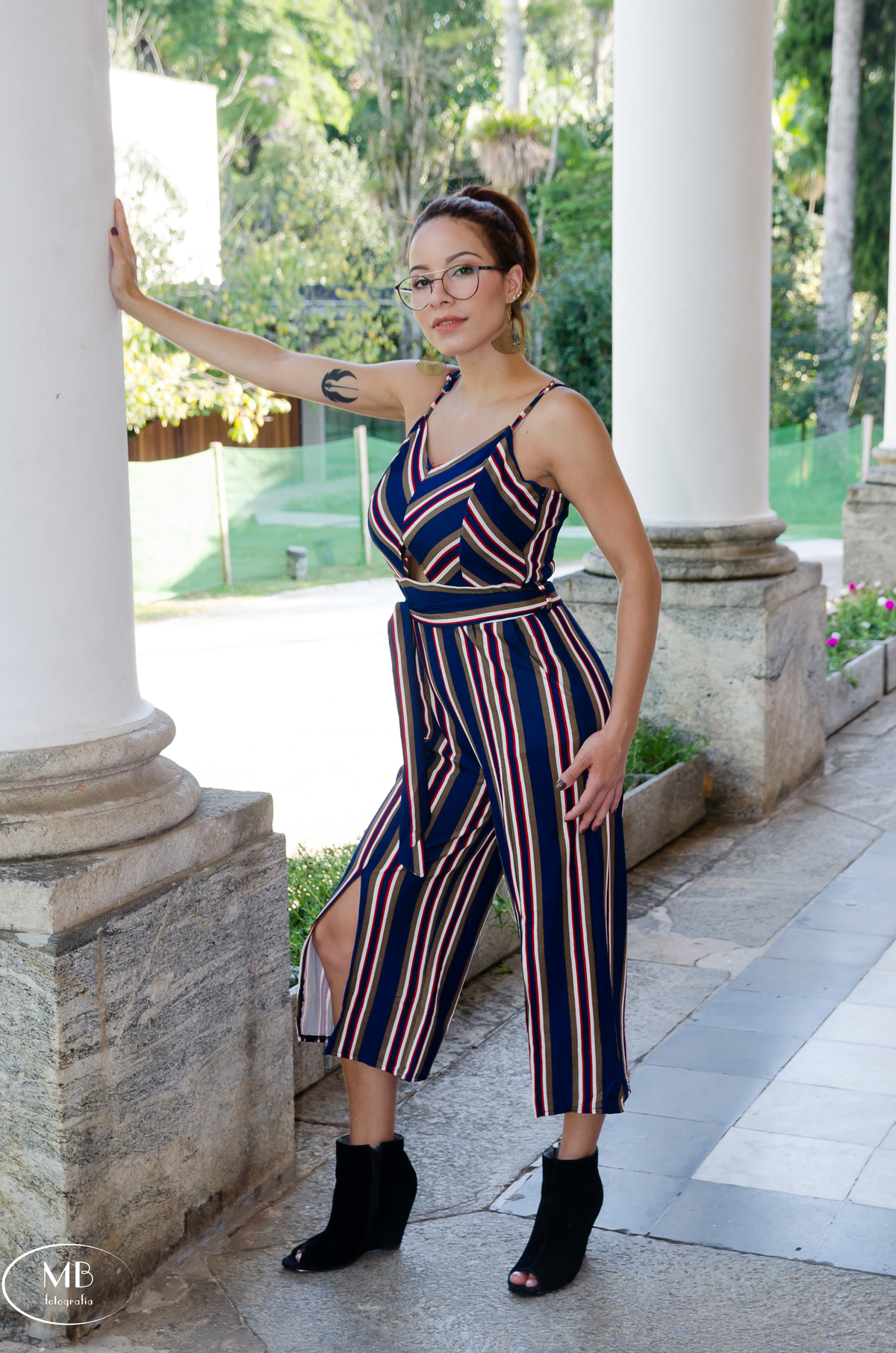 ensaiofeminino-fotografia-photographerforrent-petropolis-rj-museuimperial-jardins-fotos-casamentonaserra-noivado-cosplay-cosplayer-annaspindola-fotografiaporfotografar-mulher-belamulher-modapetropolis-ruatereza-mauricioborgesfotografia-fotografodealuguel