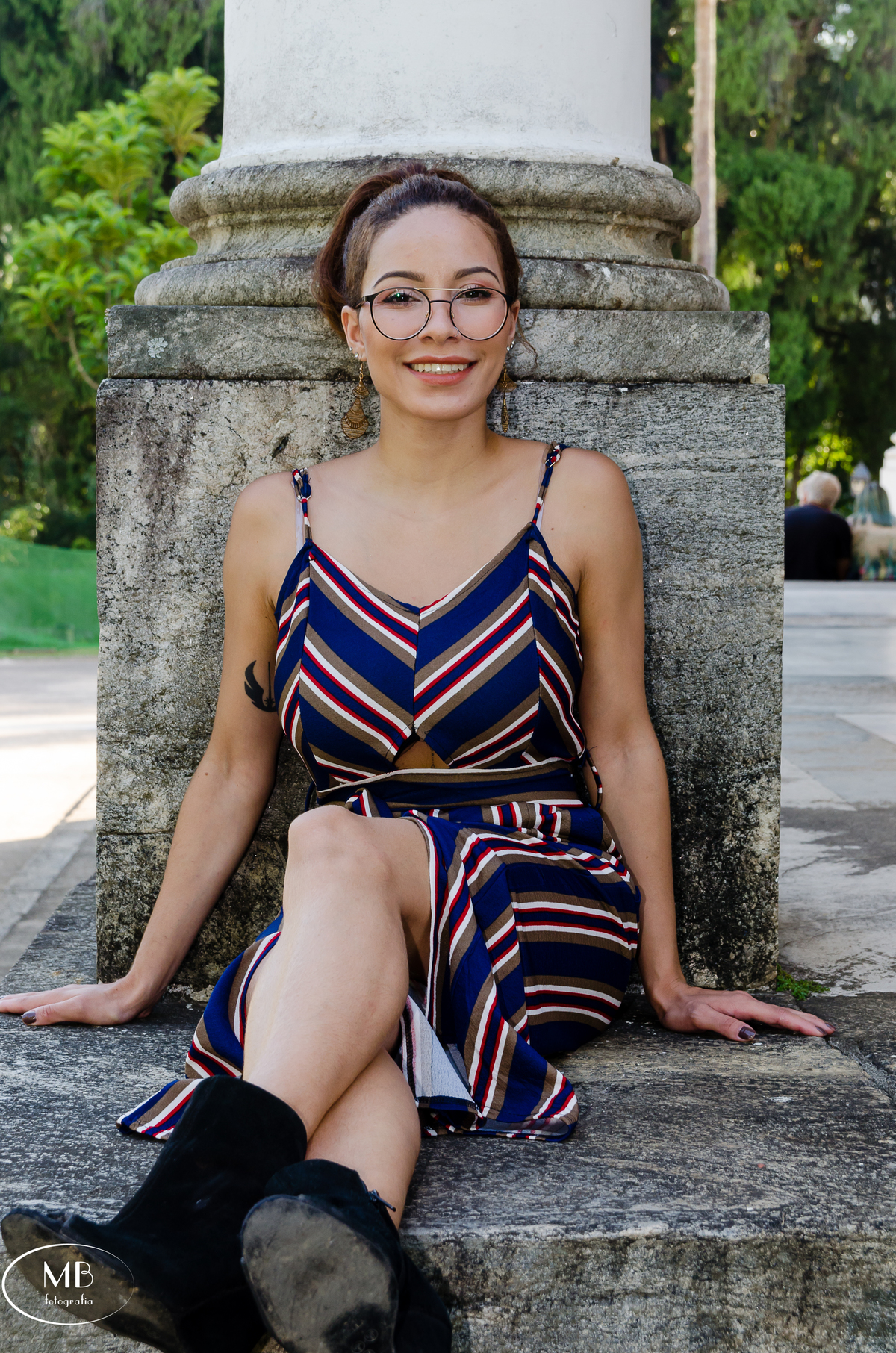 ensaiofeminino-fotografia-photographerforrent-petropolis-rj-museuimperial-jardins-fotos-casamentonaserra-noivado-cosplay-cosplayer-annaspindola-fotografiaporfotografar-mulher-belamulher-modapetropolis-ruatereza-mauricioborgesfotografia-fotografodealuguel