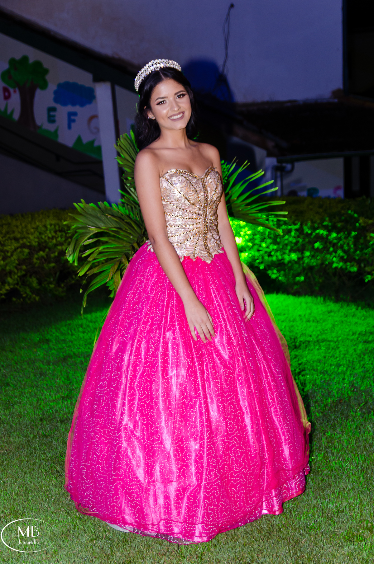 quinzaanos-debutante-festade15anos-paraisodasfestas-petropolis-rj-casamentonaserra-casamento-festademenina-photographerforrent-fotografoparaaluguel-mauricioborgesfotografia-fotografiaediversao-itaipava-regiaoserranadorio-karenvianna-aniversário-criança-