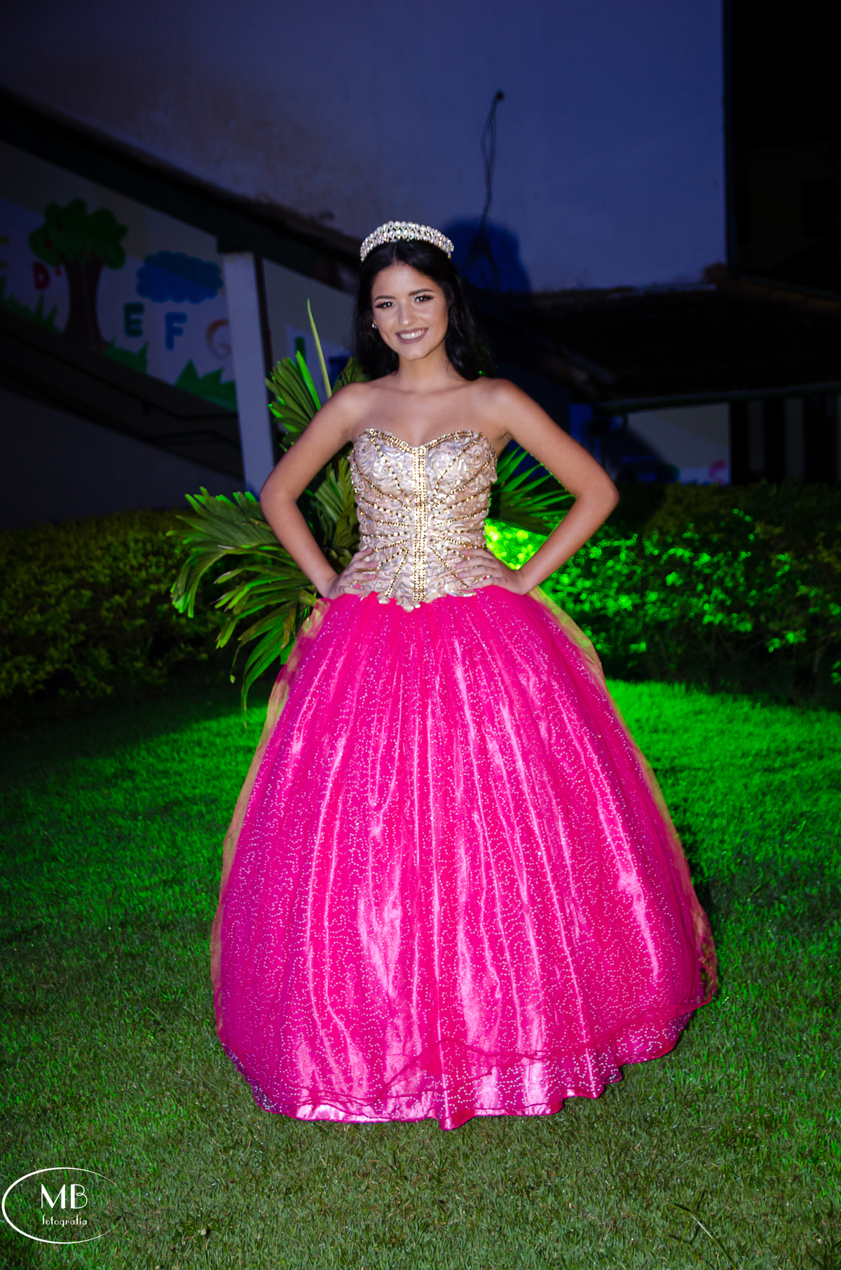 quinzaanos-debutante-festade15anos-paraisodasfestas-petropolis-rj-casamentonaserra-casamento-festademenina-photographerforrent-fotografoparaaluguel-mauricioborgesfotografia-fotografiaediversao-itaipava-regiaoserranadorio-karenvianna-aniversário-criança-