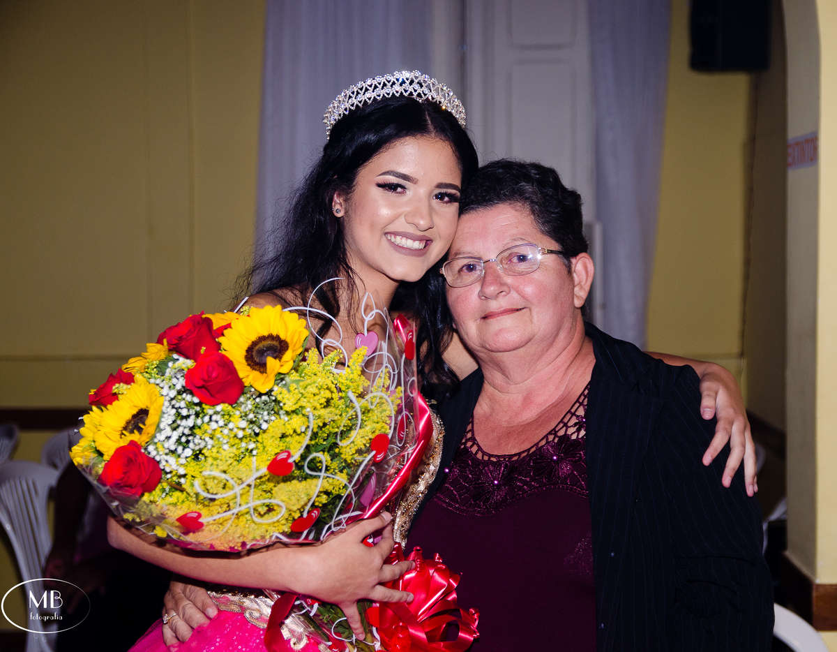 quinzaanos-debutante-festade15anos-paraisodasfestas-petropolis-rj-casamentonaserra-casamento-festademenina-photographerforrent-fotografoparaaluguel-mauricioborgesfotografia-fotografiaediversao-itaipava-regiaoserranadorio-karenvianna-aniversário-criança-