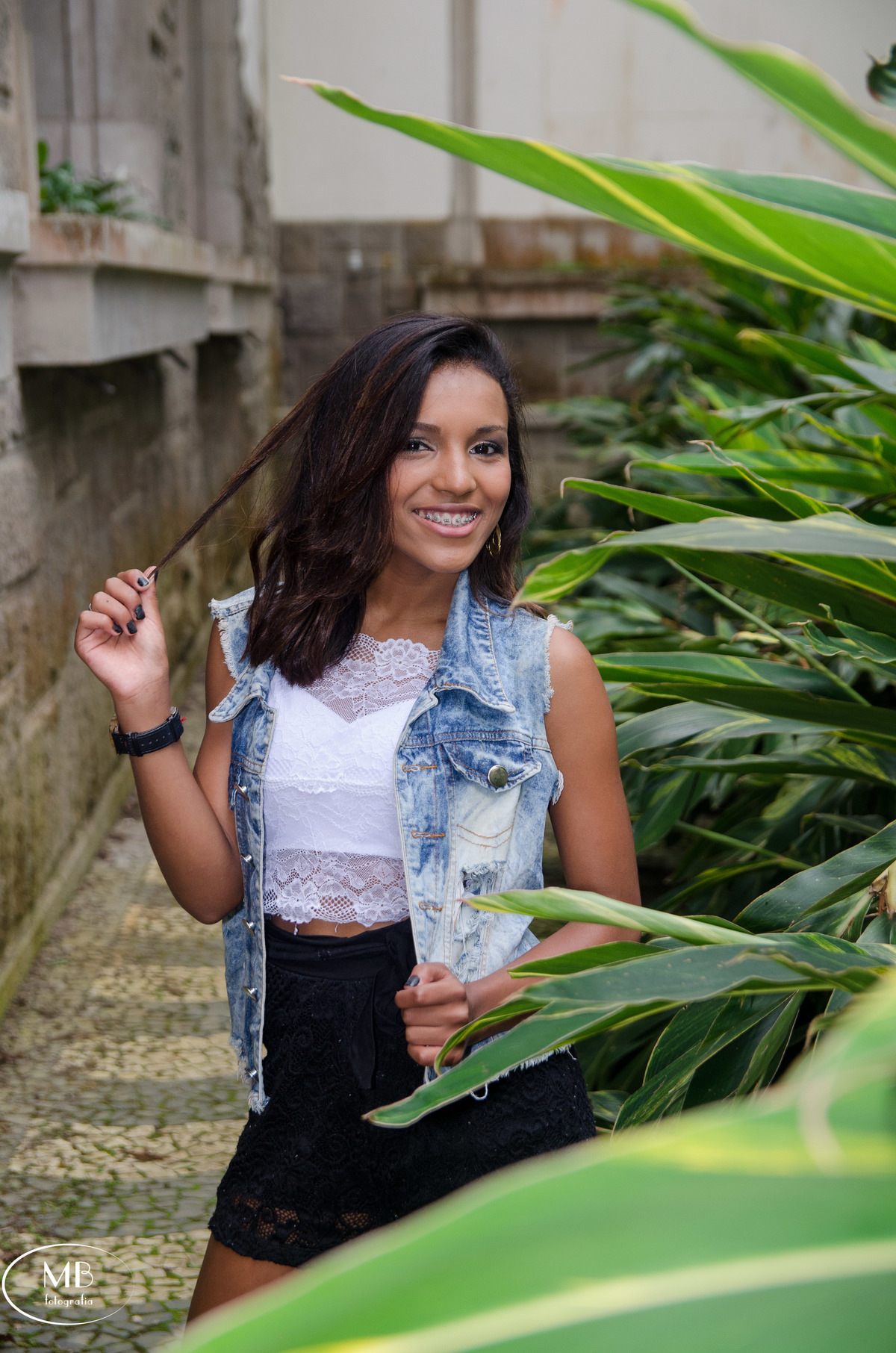 ensaiofeminino-quitandinha-petropolis-rj-errejota-fotografia-fotosdemenina-ensaiofemininoexterno-mauricioborgesfotografia-fotosempetropolis-fotografoparaaluguel-photographerforrent-brazilianteenphoto-fotonaserra-regiãoserranadorip-cenhaprapetropolis