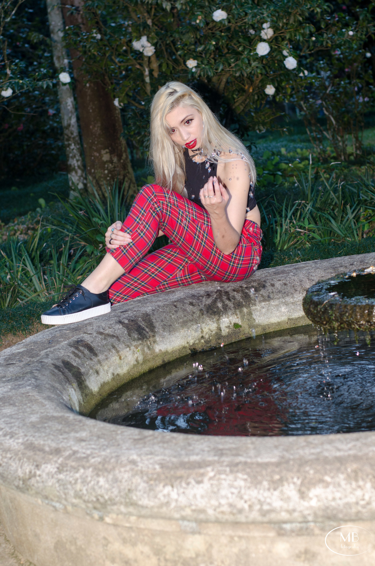 ensaiofeminino-museuimperial-cidadeimperial-petropolis-mauricioborgesfotografia-girlpower-blond-photografy-photographerforrent-instagirl-foloow4follow-thumblergirl-fotosnaserra-fotografandonaserra-fotosurbanas-fotosfemininas-fotosexternas-ensaiosexternos