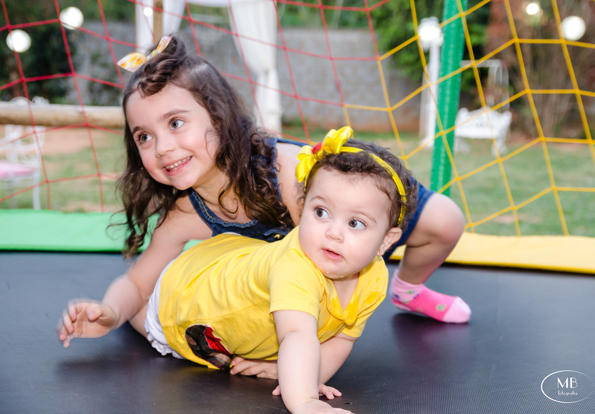 Aniversário de 1 ano da Júlia - 
www.mauricioborgesfotografia.com.br 