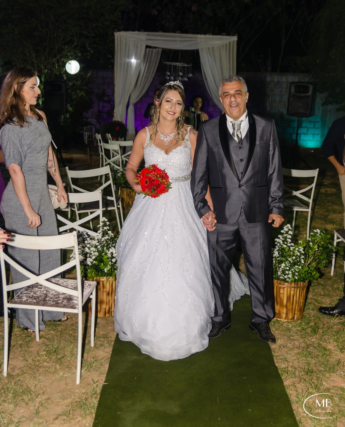 #casaraoeventos #mauricioborgesfotografia #fotografiadecasamento #casandonaserra #wedding #noiva #noivos #petropolisrj #casadefestas