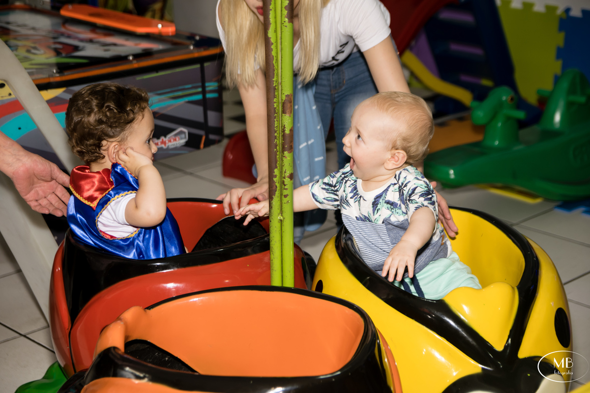 mauricioborgesfotografia - festademenino - festainfanti - tendenciafestas - aniversariodeumano - petropolisrj - cidadeimperial - quitandinha - horadobolo - parabénspravoce - opequenoprincipe - 