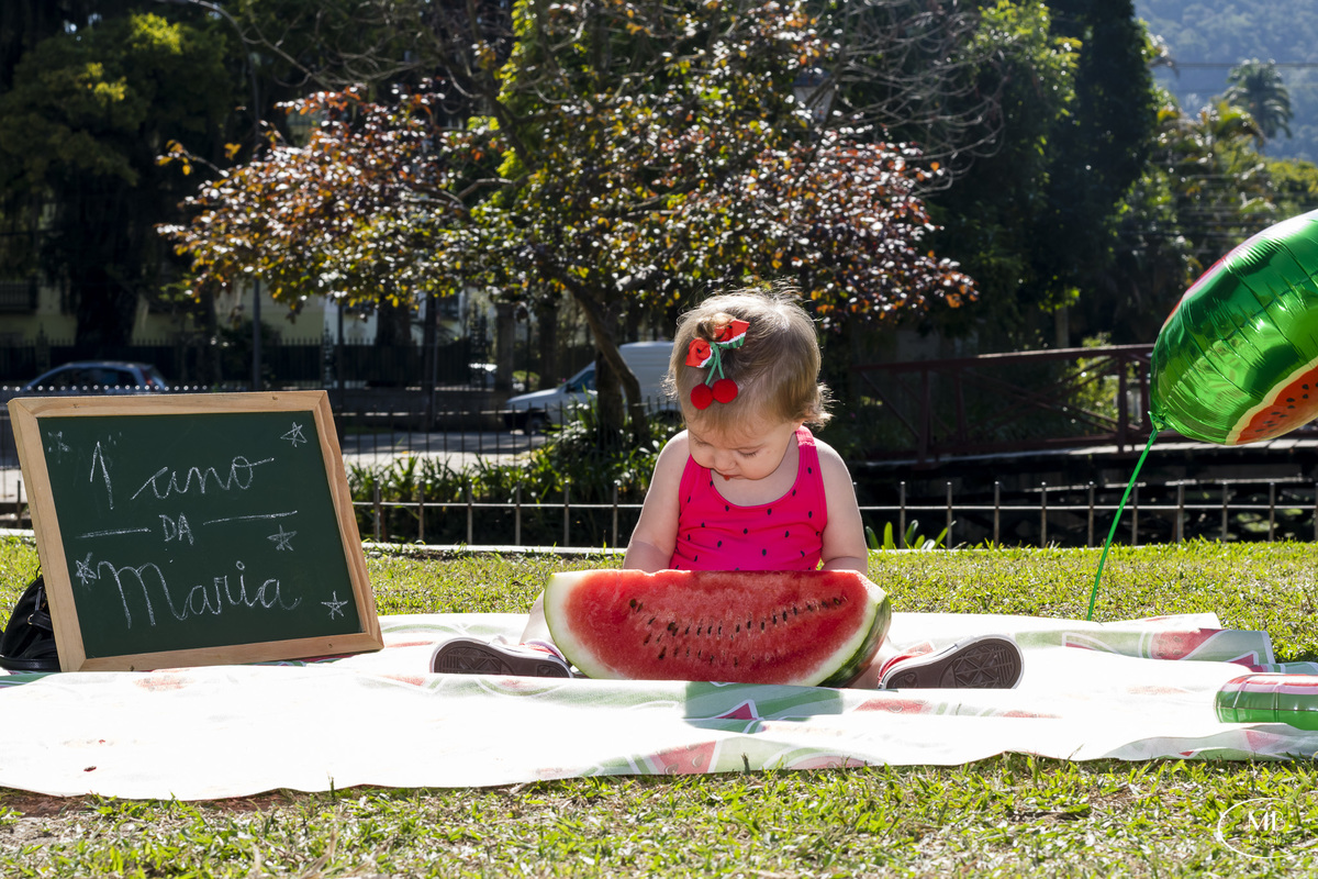mauricioborgesfotografia-ensaioinfantil-ensaiofamília-petropolisrj-cidadeimperial-ensaios-crianças-bebês-ensaiomelância-photographerforrent  