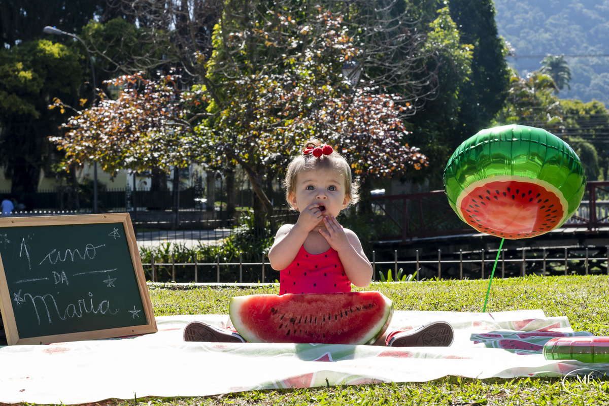 mauricioborgesfotografia-ensaioinfantil-ensaiofamília-petropolisrj-cidadeimperial-ensaios-crianças-bebês-ensaiomelância-photographerforrent  