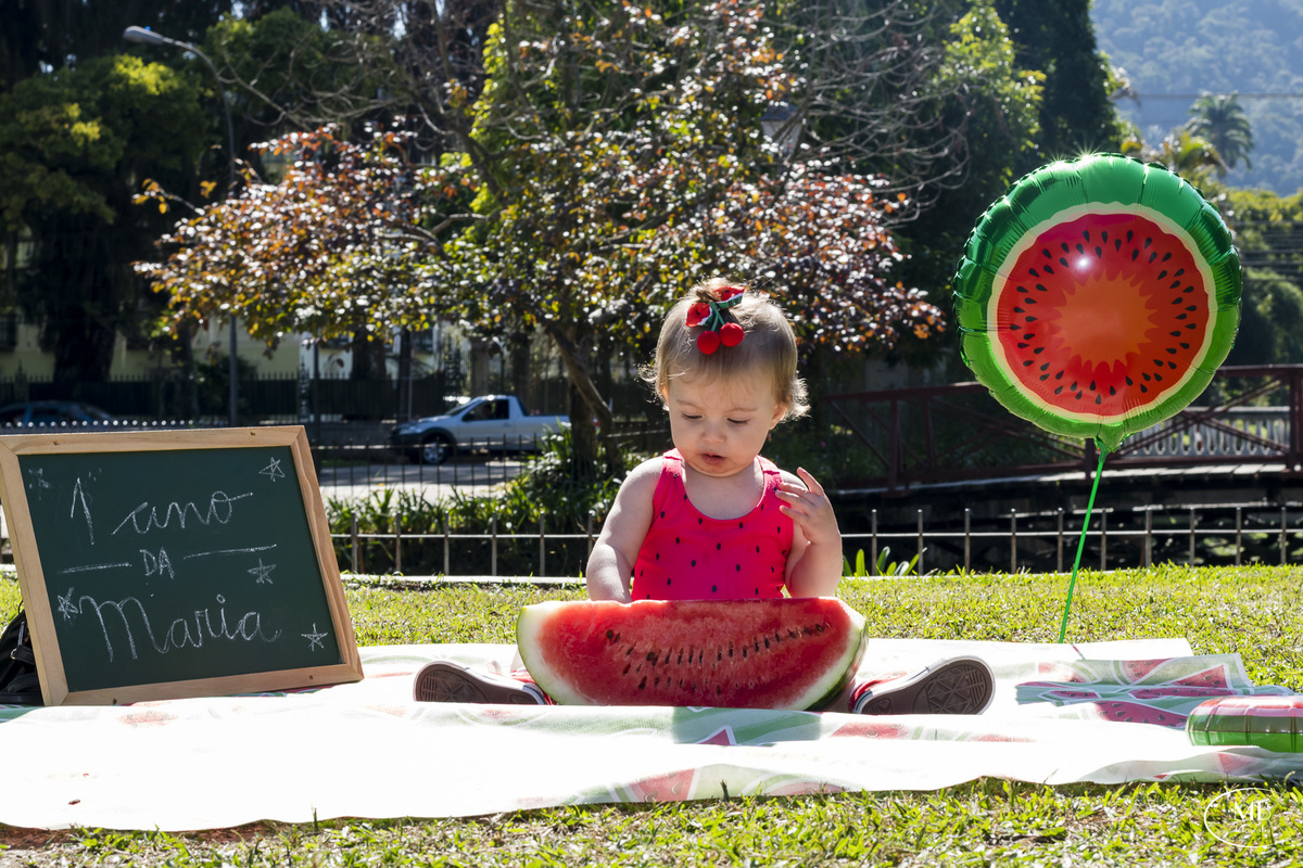 mauricioborgesfotografia-ensaioinfantil-ensaiofamília-petropolisrj-cidadeimperial-ensaios-crianças-bebês-ensaiomelância-photographerforrent  