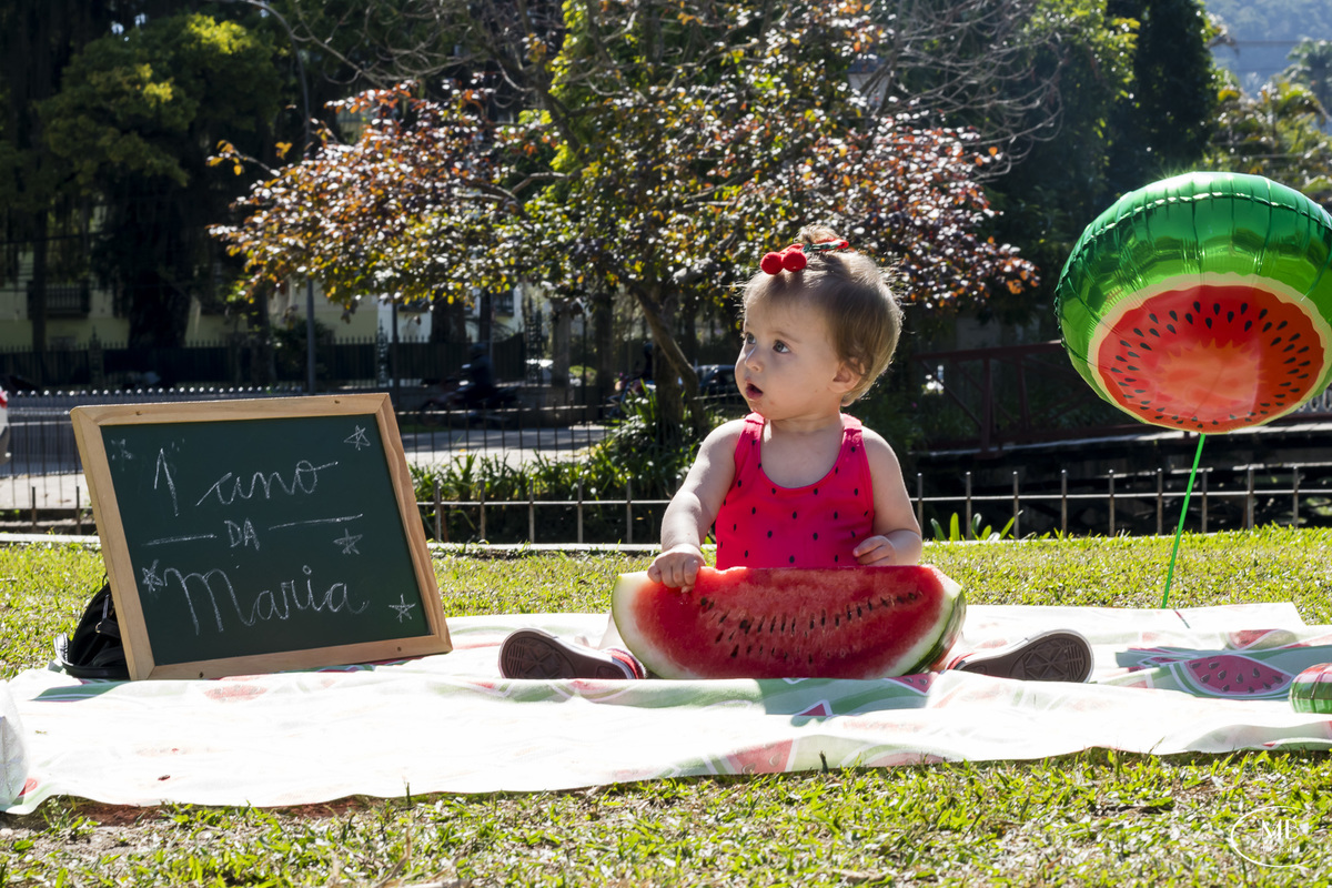 mauricioborgesfotografia-ensaioinfantil-ensaiofamília-petropolisrj-cidadeimperial-ensaios-crianças-bebês-ensaiomelância-photographerforrent  