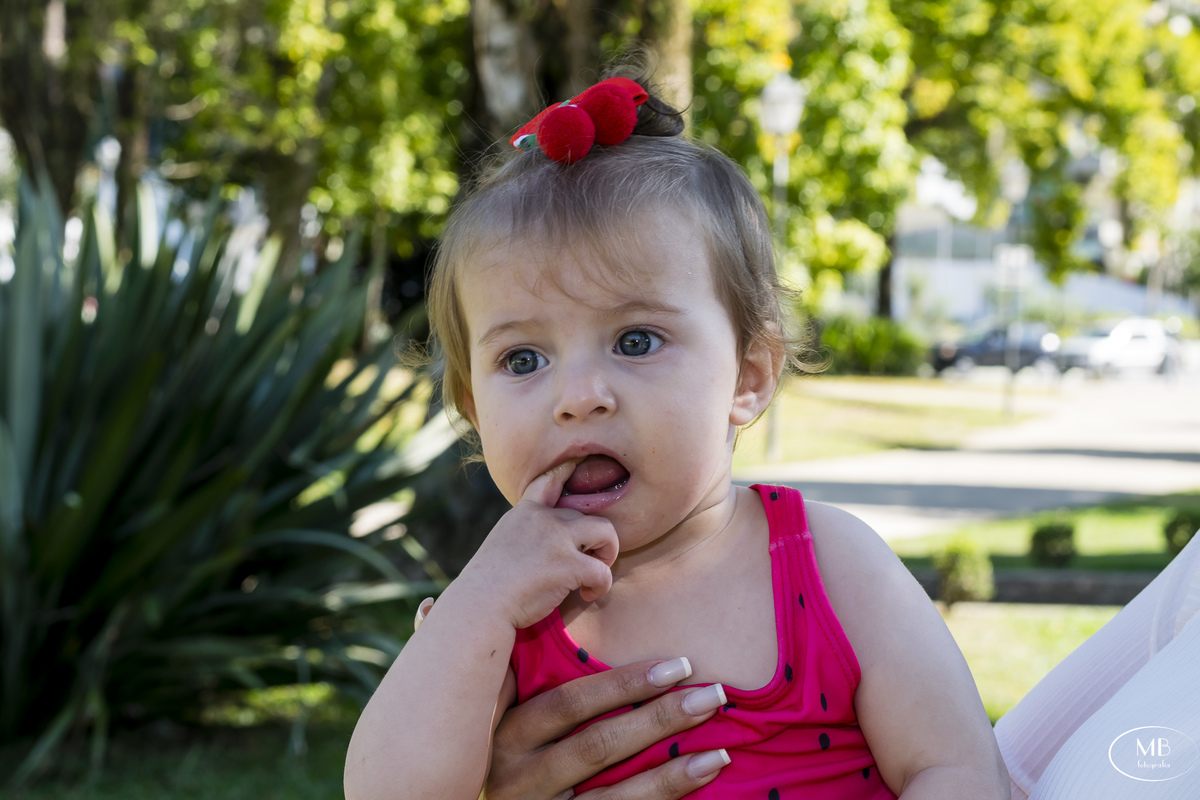 mauricioborgesfotografia-ensaioinfantil-ensaiofamília-petropolisrj-cidadeimperial-ensaios-crianças-bebês-ensaiomelância-photographerforrent  