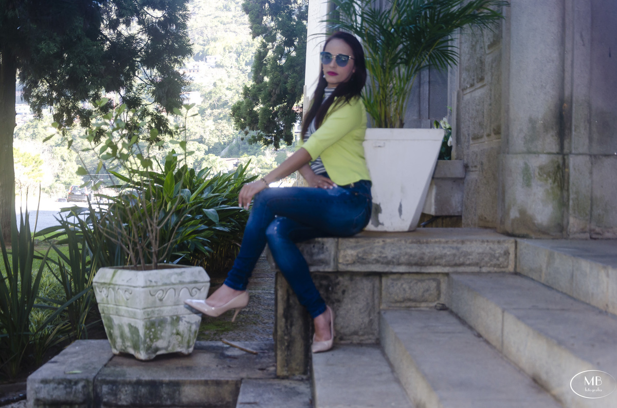 mauricioborgesfotografia - ensaiofeminino - quitandinha - ensaioexterno - fotografiafeminina - photographerforrent - rentme